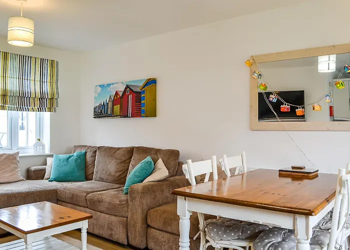 Wolf's Den Holiday home *